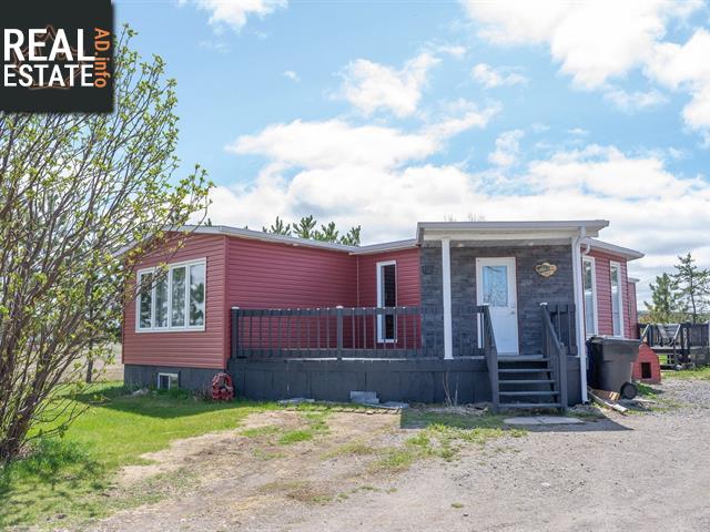 Property 1363 3e Rang E. main img