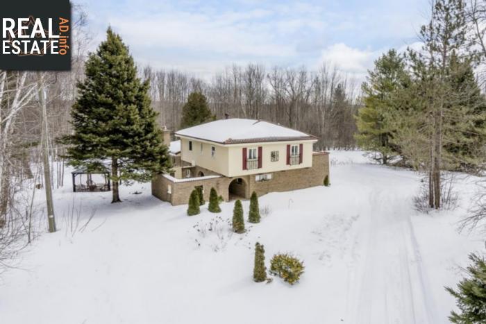 Property 2087 Rumney Road main img