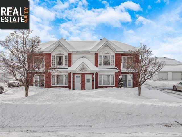Property 154-160 Rue Pelletier main img