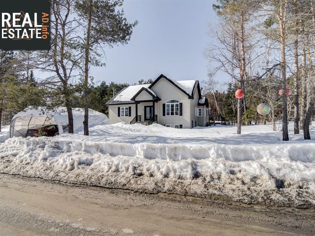 Property 130 Rue De La Batteuse main img