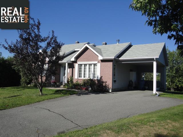 Property 625 161e Rue main img