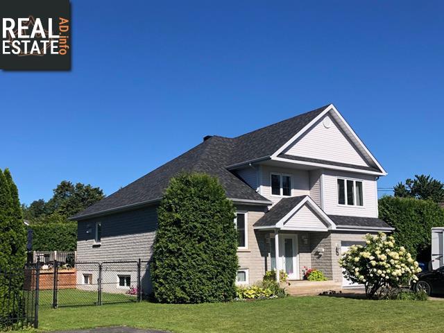 Property 870 Rue Demers main img