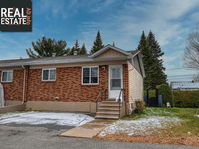 Property 56 Rue Annie main img