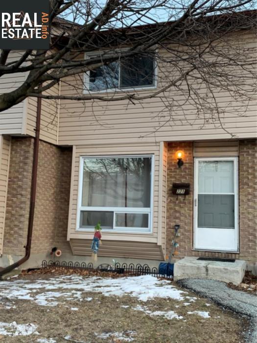 Property 221 Hampton Avenue main img