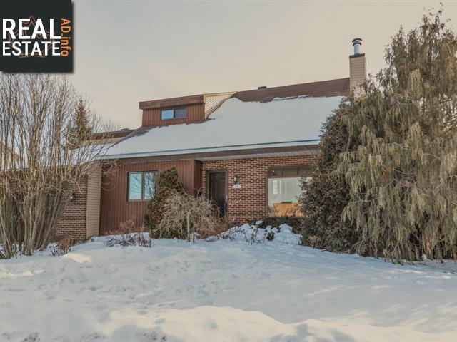 Property 1367 Rue Valmont main img