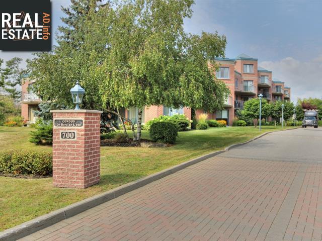 Property #403-700 Rue Richelieu main img