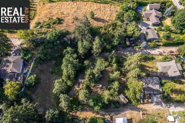 Property 845 Kinney Road img1