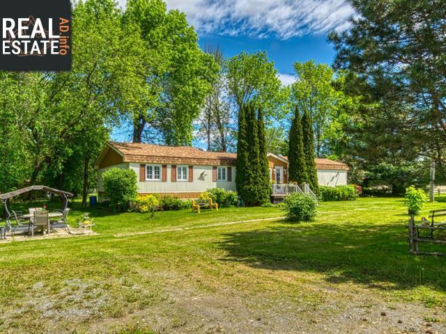 Property 1421 Ch. Bord-De-Leau N. main img