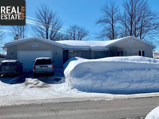 Property 18229 Rue De La Promenade main img
