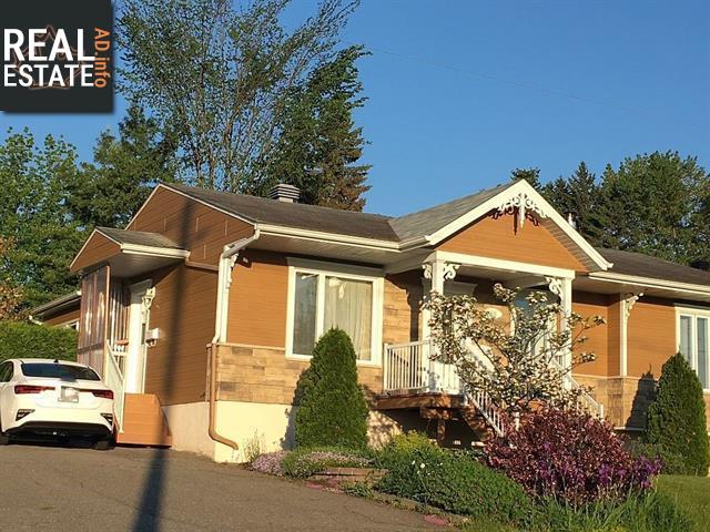 Property 2190 8e Avenue img1