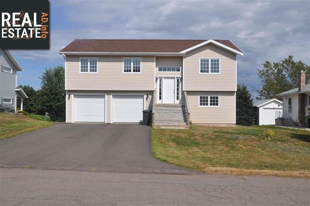 Property 111 Bell Crescent main img