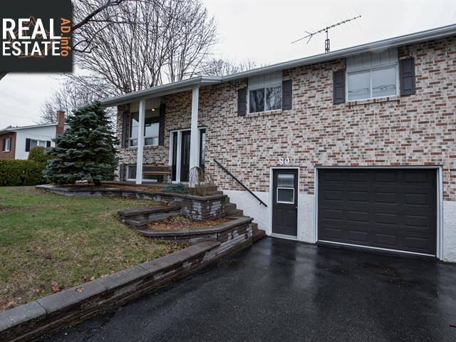 Property 80 Boul. Poliquin main img