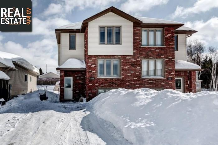 Property 156 Eclipse Crescent main img