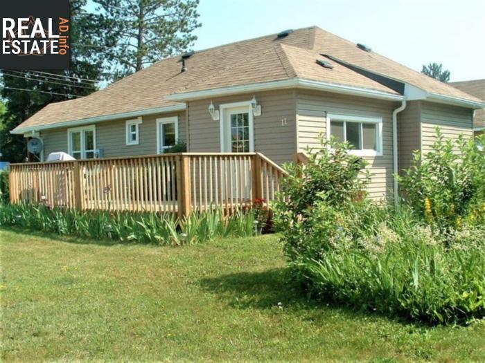 Property 11 Dufferin Street main img