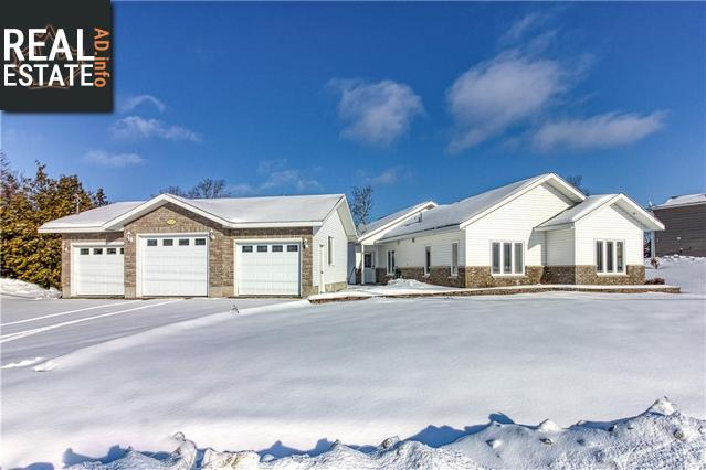 Property 2316 Vermillion Lake Road main img