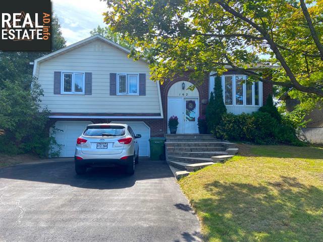 Property 162 Rue Du Niagara main img