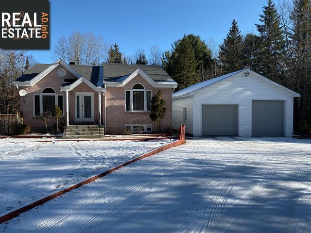 Property 240-244 Mtee Beausoleil main img