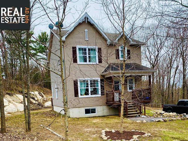 Property 1756 Rue Raymond main img