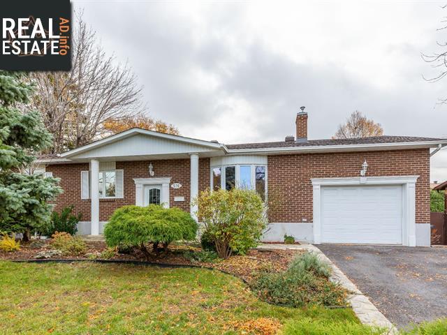 Property 576 Rue Samuel-De Champlain main img
