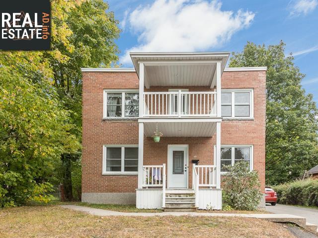 Property 143-145 Rue Court main img