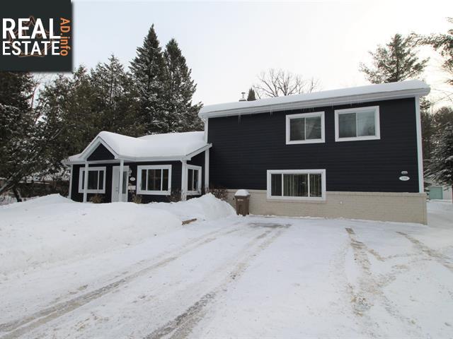 Property 1368-1370 Ch. Pincourt main img