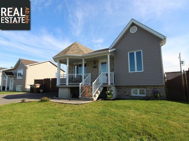 Property 432 Rue St-Germain main img