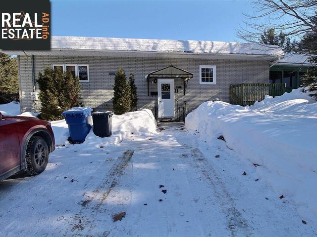 Property 11 Ch. Farley main img
