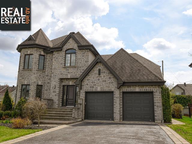 Property 2030 Rue Louis-Fortin main img
