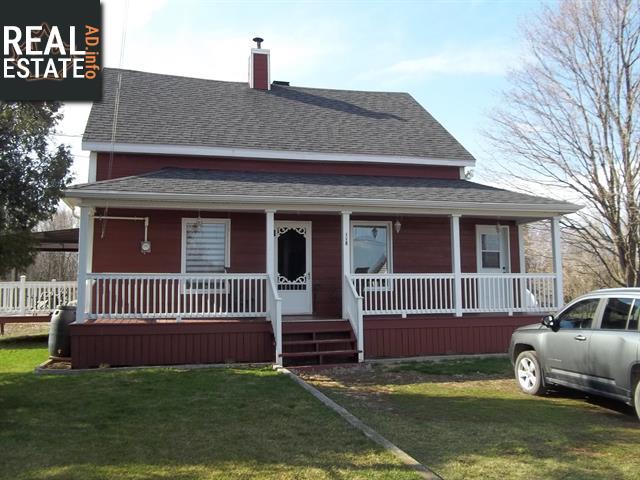 Property 110 3e Rang E. main img