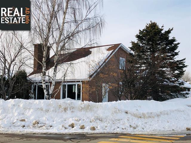 Property 1369 Rue Nouvel main img