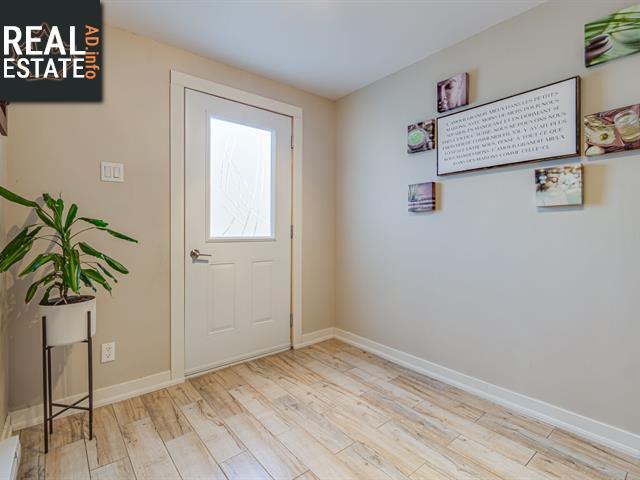 Property 1670 Rue Rolland img1