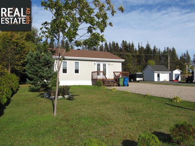Property 4475 Rue Caron main img