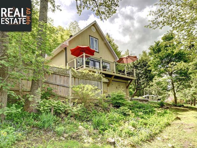 Property 781 Ch. De La Croix main img