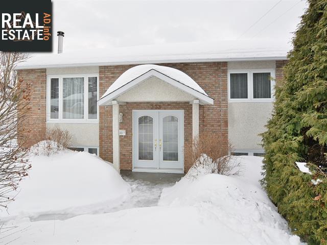 Property 333 Rue Theoret main img