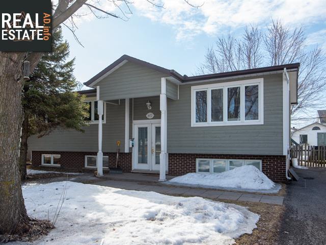 Property 1672 Av. Fonrouge main img