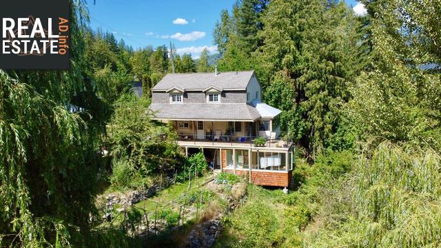 Property 2729 Silver King Road main img