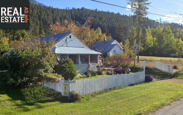 Property 3597 Highway 95 main img