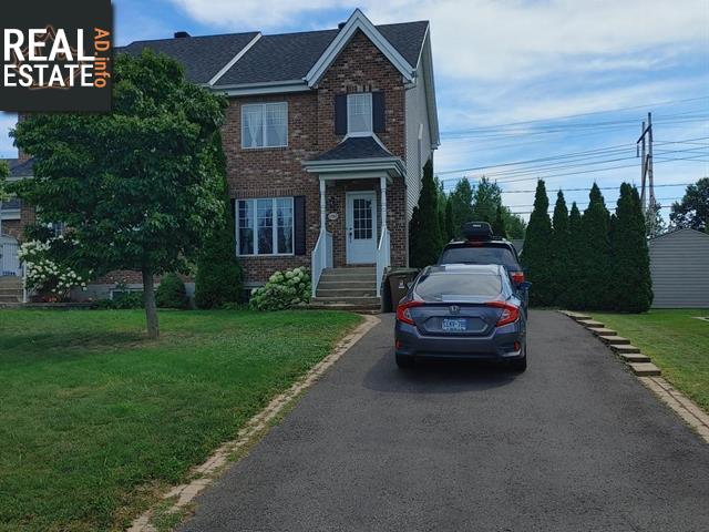 Property 1582 Rue Michel-Lague main img