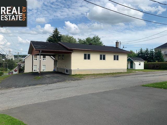 Property 7 Av. Du Pont O. main img