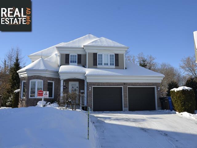 Property 2880 Rue Rostand main img