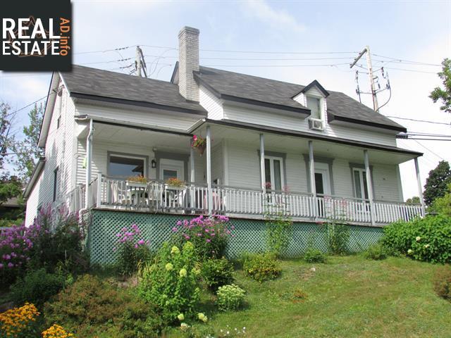 Property 281 Av. Lambert main img