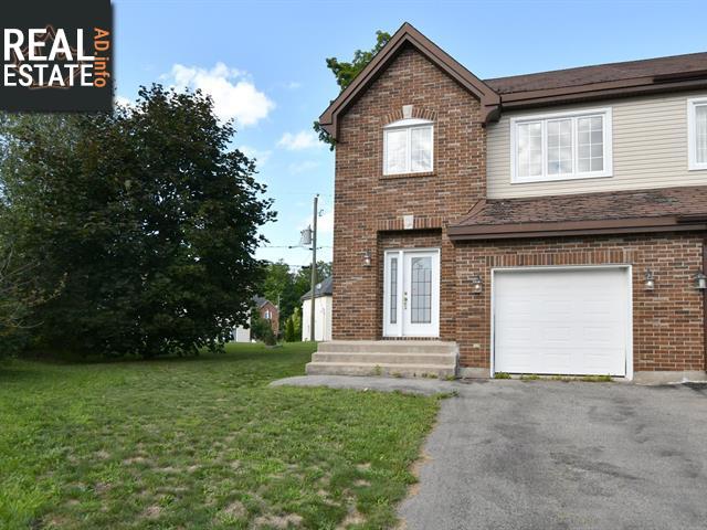 Property 484 Rue Du Versant main img