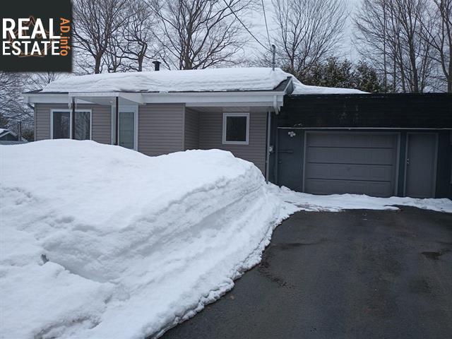 Property 1650 Rue Robillard main img