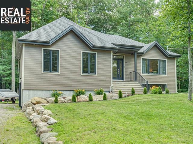 Property 189 Rue Cameron main img