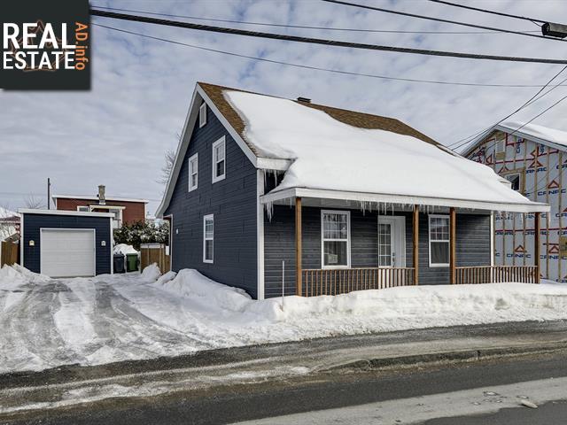 Property 298 Rue St-Pierre main img
