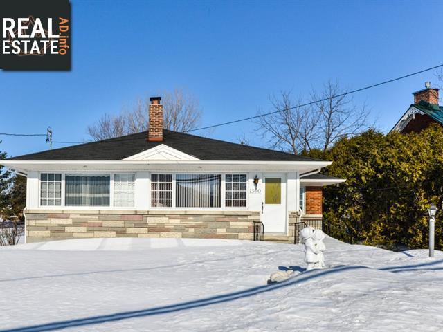 Property 1590 Rue Richelieu main img