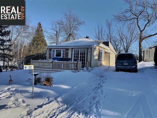 Property 20 Rue Bernard N. main img