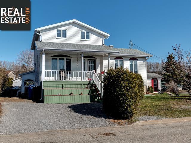 Property 805 Rue Des Sables main img