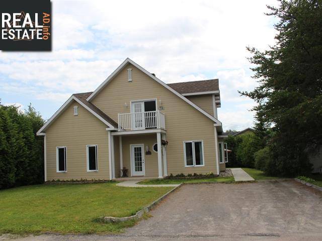Property 74-76 Av. Gagnon main img
