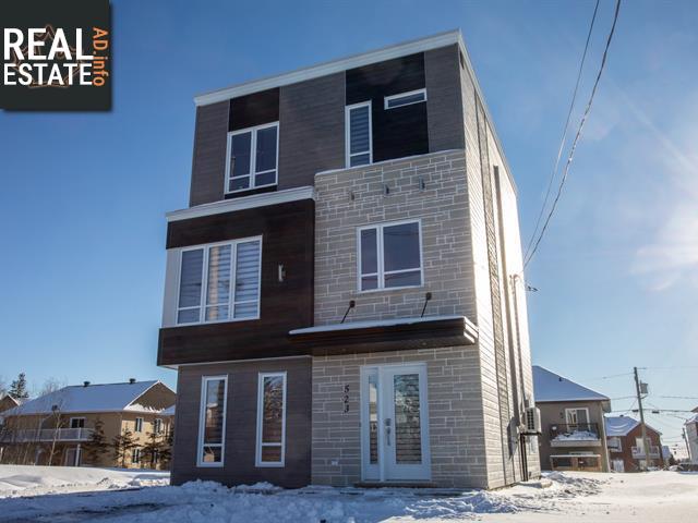 Property 525 Av. Du Jade main img